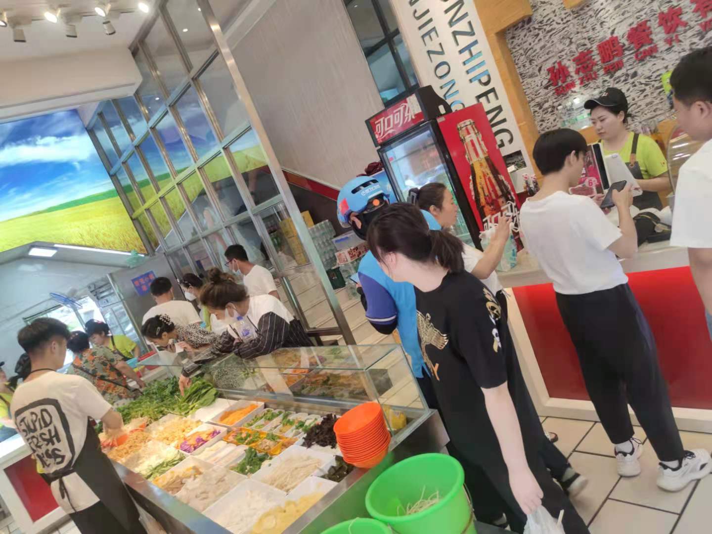 麻辣燙店適合在哪些地方開(kāi)